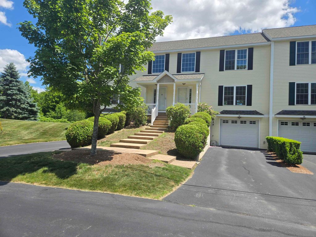28 Owens Dr Unit 24, Swanzey, NH 03446