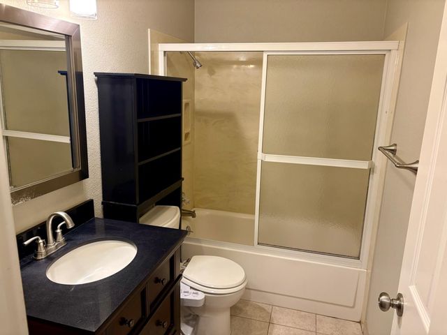 2005 E Marshall, Turlock, CA 95380