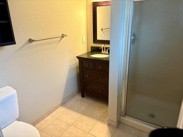 2005 E Marshall, Turlock, CA 95380