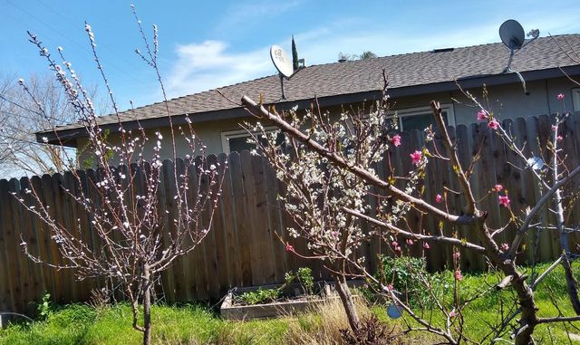 2005 E Marshall, Turlock, CA 95380