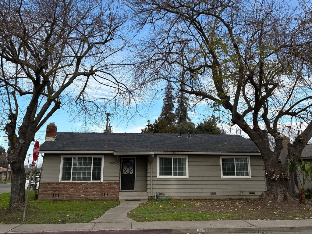 2005 E Marshall, Turlock, CA 95380