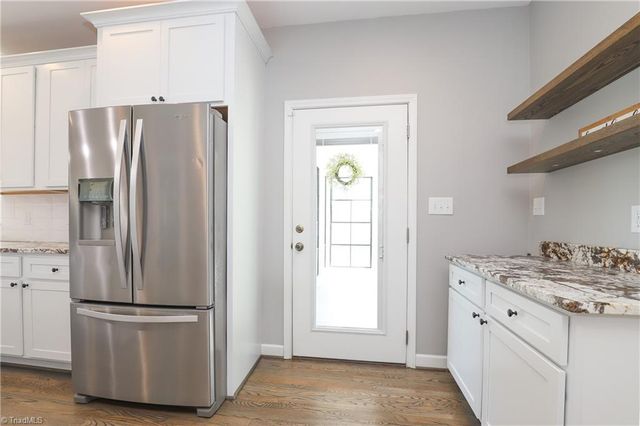 100 Woodstaff Road, Kernersville, NC 27284
