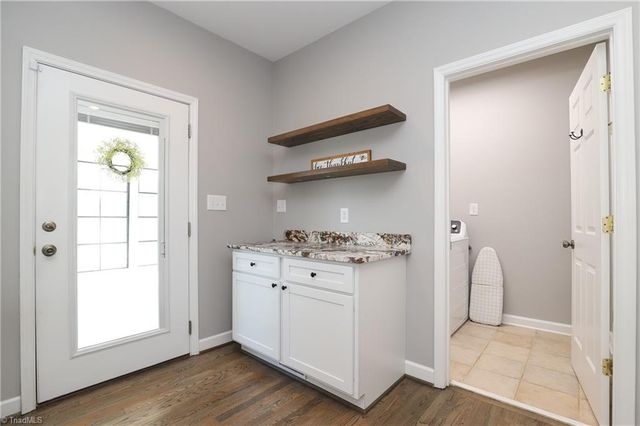 100 Woodstaff Road, Kernersville, NC 27284