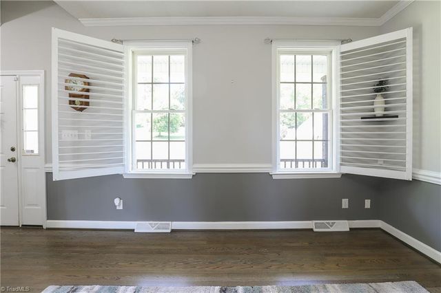 100 Woodstaff Road, Kernersville, NC 27284