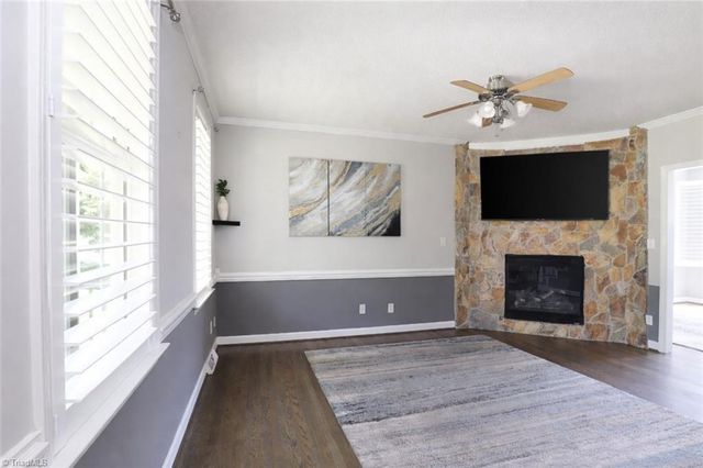 100 Woodstaff Road, Kernersville, NC 27284