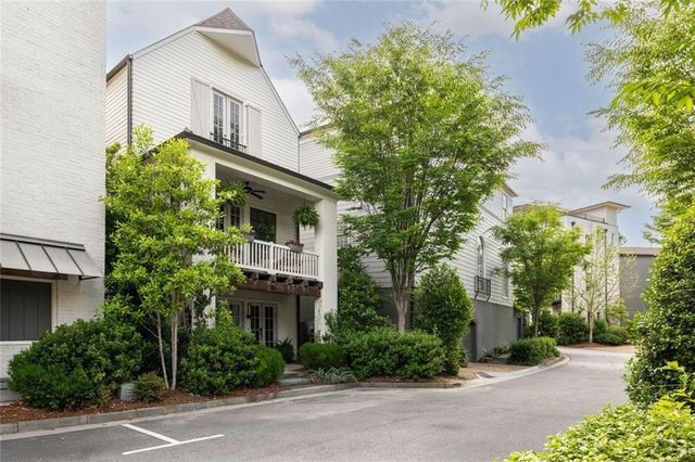525 Bismark Road NE, Atlanta, GA 30324