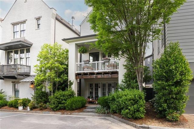 525 Bismark Road NE, Atlanta, GA 30324