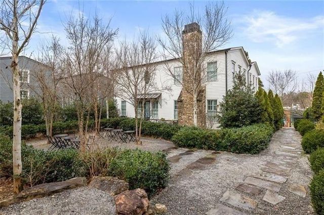525 Bismark Road NE, Atlanta, GA 30324