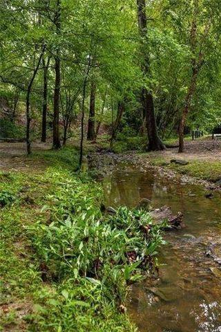 525 Bismark Road NE, Atlanta, GA 30324