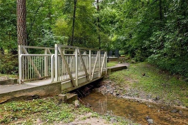 525 Bismark Road NE, Atlanta, GA 30324