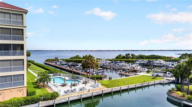 15210 Portside DR 402, Fort Myers, FL 33908