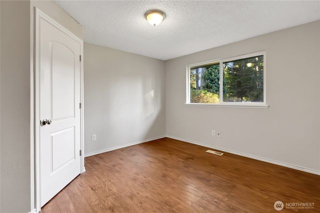 306 144th Street E, Tacoma, WA 98445