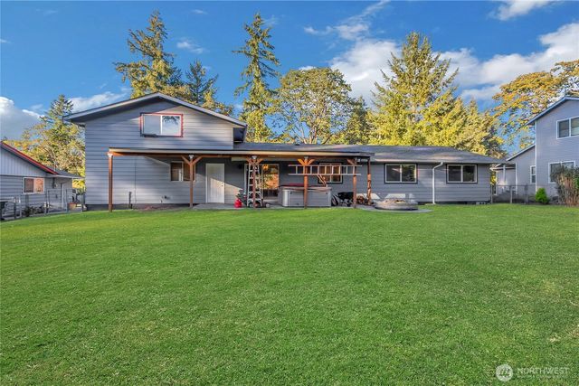 306 144th Street E, Tacoma, WA 98445