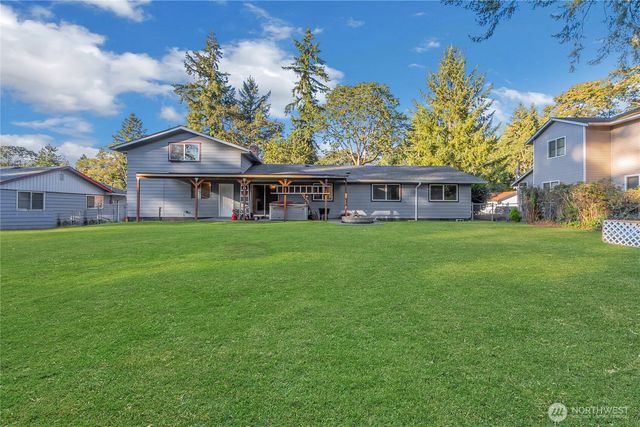 306 144th Street E, Tacoma, WA 98445