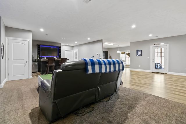 139 Summer Breeze Drive, Somerset, KY 42503