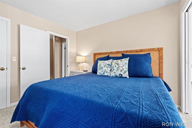 2087 Richardson Avenue, Holland, MI 49424