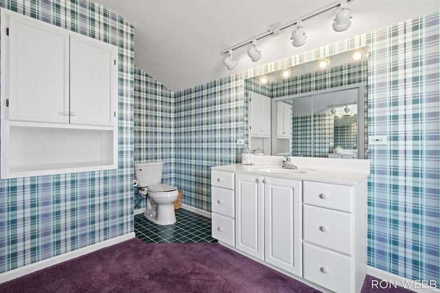 2087 Richardson Avenue, Holland, MI 49424