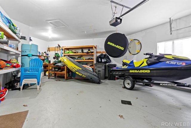 2087 Richardson Avenue, Holland, MI 49424