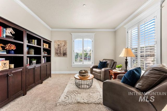 3716 W Quail Hollow Ct, Boise, ID 83703