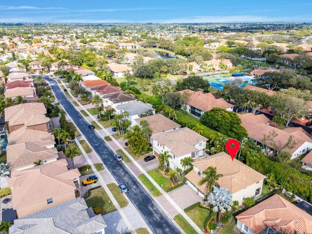 9905 Coronado Lake Drive, Boynton Beach, FL 33437