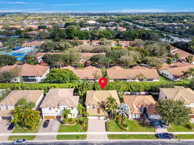 9905 Coronado Lake Drive, Boynton Beach, FL 33437