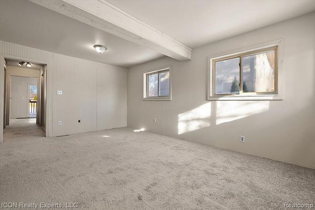 8226 Dickert Street, Commerce Twp, MI 48382