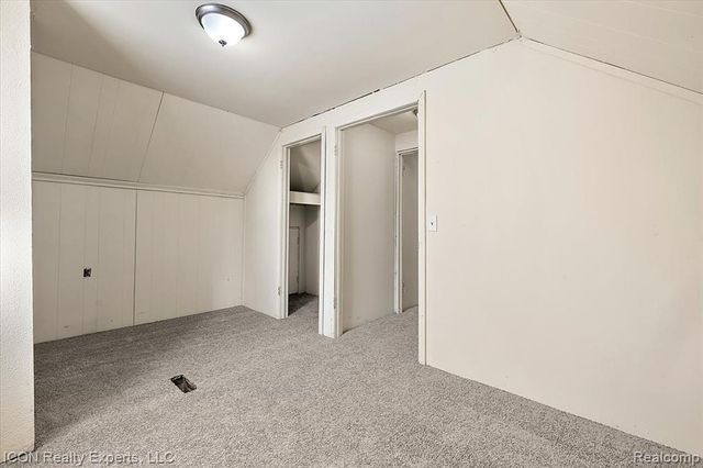 8226 Dickert Street, Commerce Twp, MI 48382