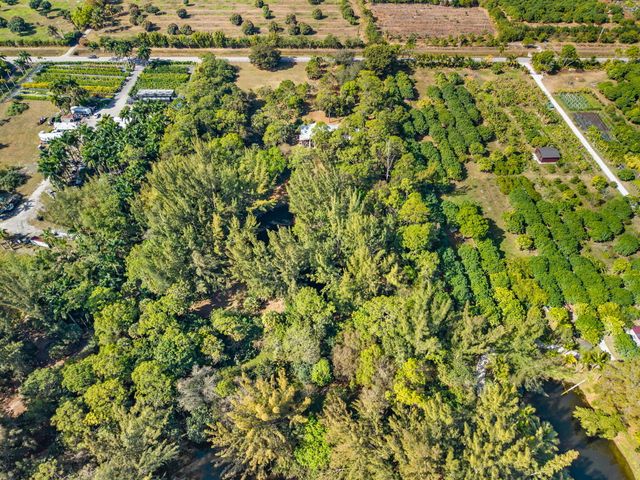 3056 D Road, Loxahatchee Groves, FL 33470