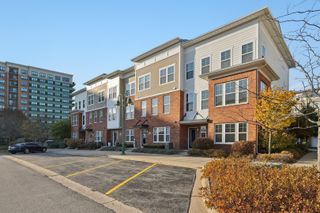 3550 Irving Place, Woodridge, IL 60517