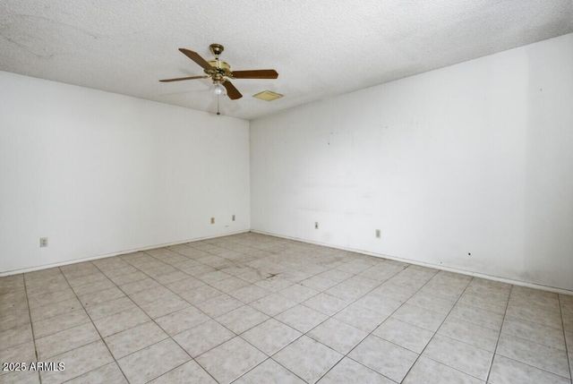 402 E MONTE CRISTO Avenue, Phoenix, AZ 85022