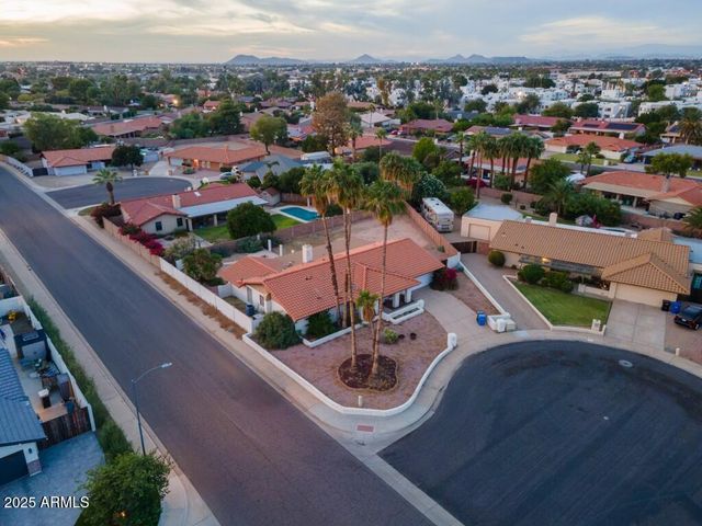 402 E MONTE CRISTO Avenue, Phoenix, AZ 85022