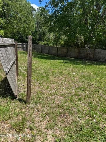 826 JOHNS AVE Avenue, Orange Park, FL 32065