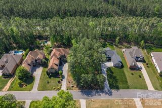 279 Palm Cove Way, York, SC 29745