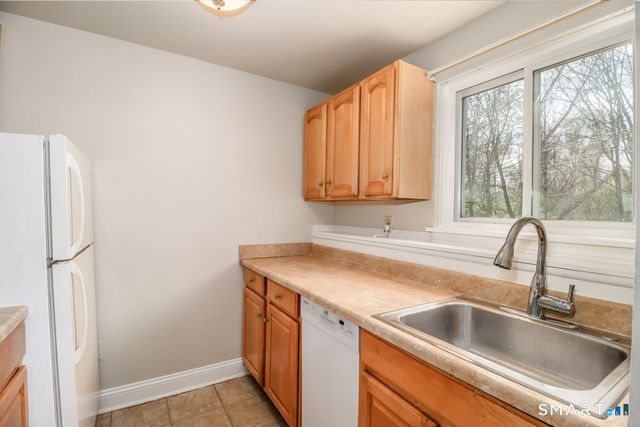 21 Harry Brook Village 21, New Milford, CT 06776