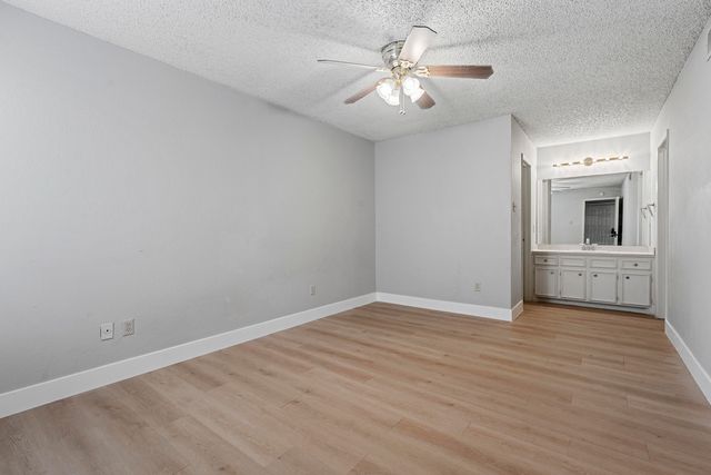 8601 Memphis Drive, 61, Lubbock, TX 79423