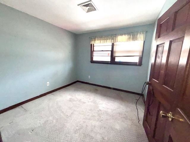 90 N Lowell Road, Windham, NH 03087