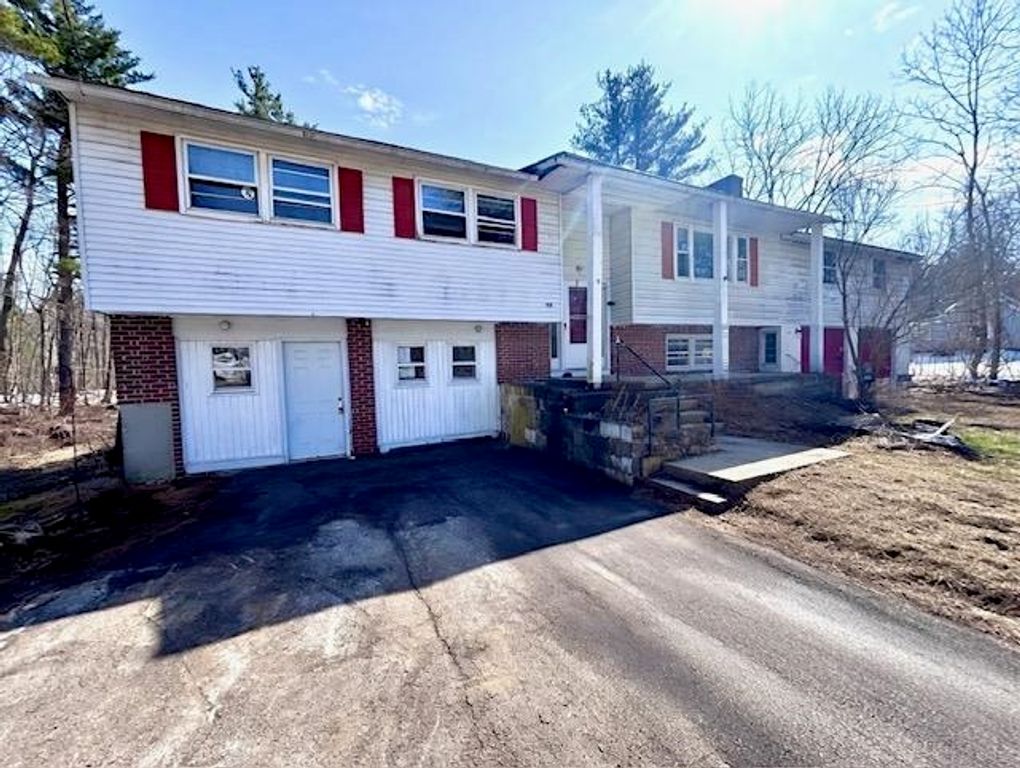 90 N Lowell Road, Windham, NH 03087