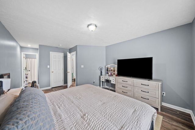 261 W 37th St, Hopkinsville, KY 42240