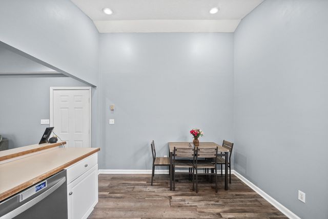 261 W 37th St, Hopkinsville, KY 42240