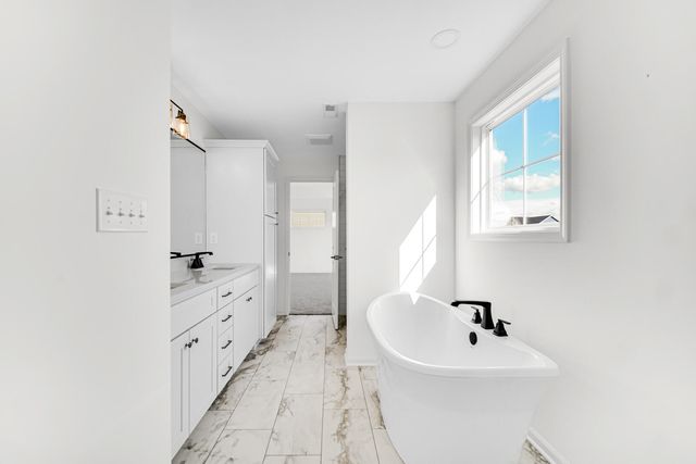 726 Verdano Terrace, Crown Point, IN 46307