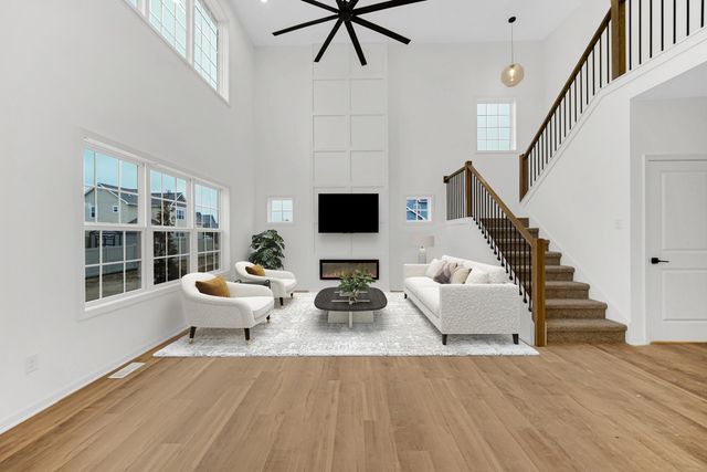 726 Verdano Terrace, Crown Point, IN 46307