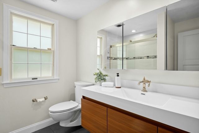 11 Scotch Pine Cir, Wellesley, MA 02481