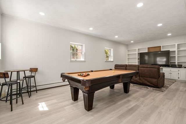 11 Scotch Pine Cir, Wellesley, MA 02481