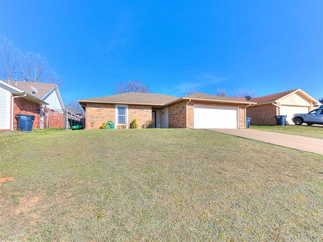 4339 Liberty Circle, Shawnee, OK 74804