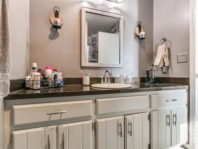 4339 Liberty Circle, Shawnee, OK 74804