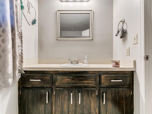 4339 Liberty Circle, Shawnee, OK 74804