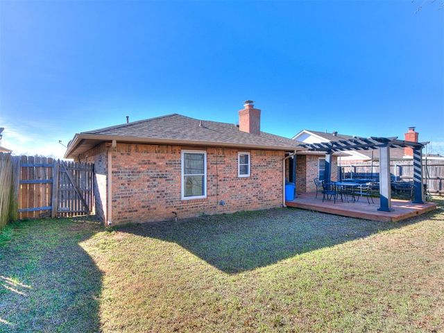 4339 Liberty Circle, Shawnee, OK 74804
