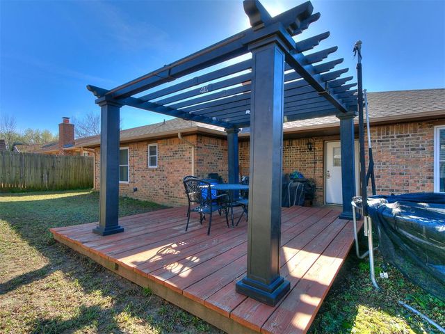 4339 Liberty Circle, Shawnee, OK 74804