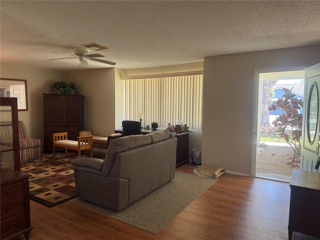 4238 PINEFIELD AVENUE, Holiday, FL 34691