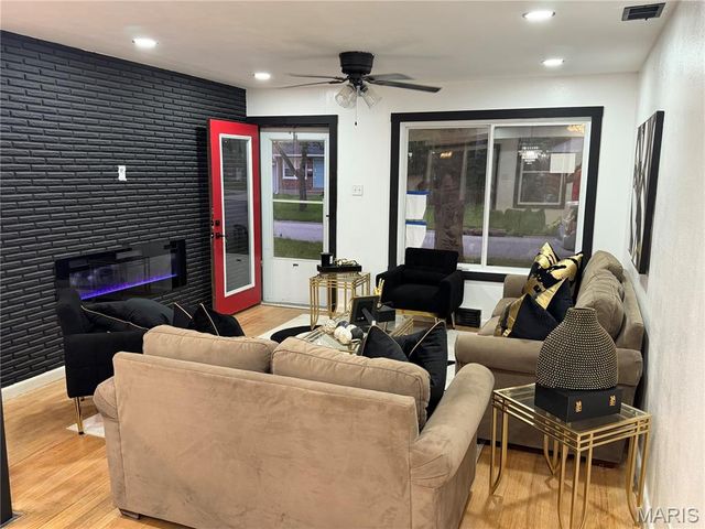 9356 Laramie Drive, Bellefontaine Nghbrs, MO 63137